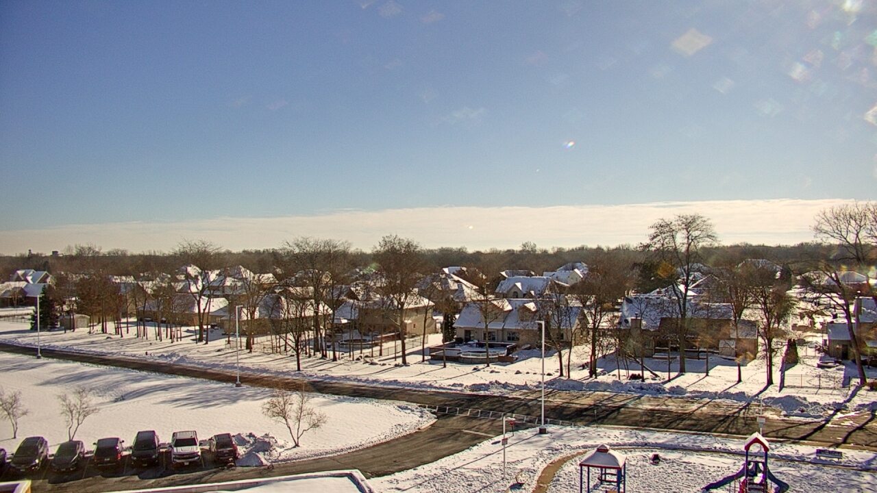 Thumbnail for current weather camera view from Morris Elementary School in Morris, Illinois