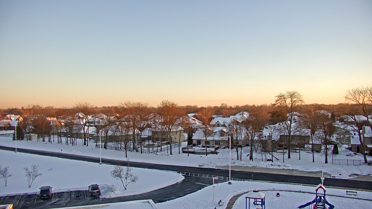 Thumbnail for current weather camera view from Morris Elementary School in Morris, Illinois