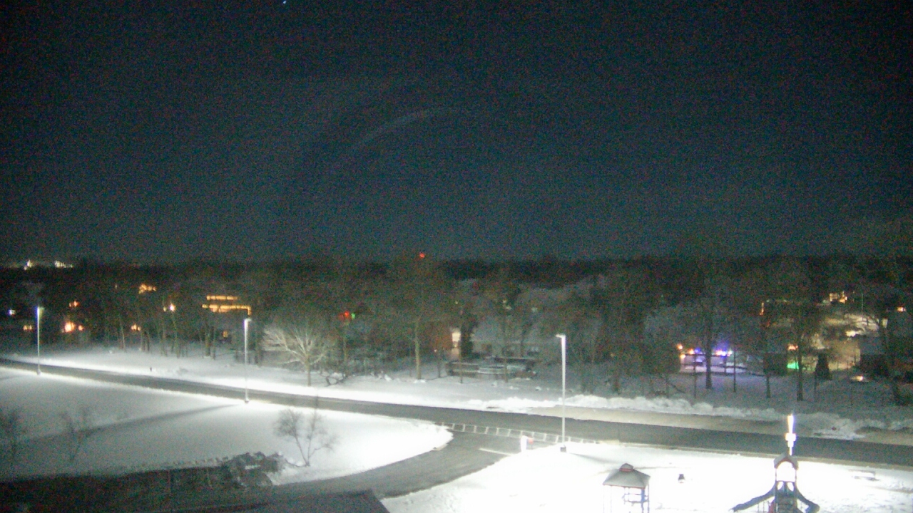 Thumbnail for current weather camera view from Morris Elementary School in Morris, Illinois