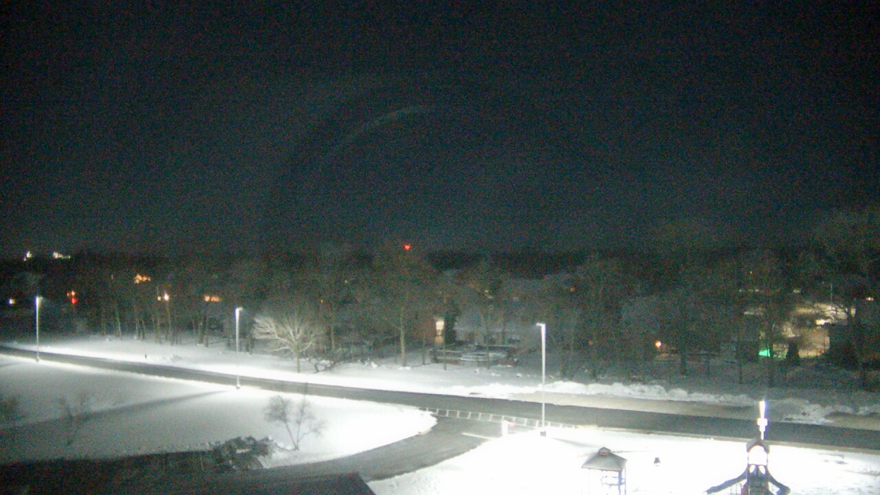 Thumbnail for current weather camera view from Morris Elementary School in Morris, Illinois