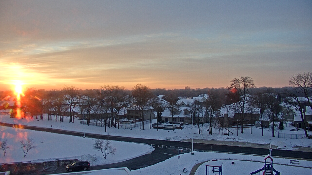 Thumbnail for current weather camera view from Morris Elementary School in Morris, Illinois