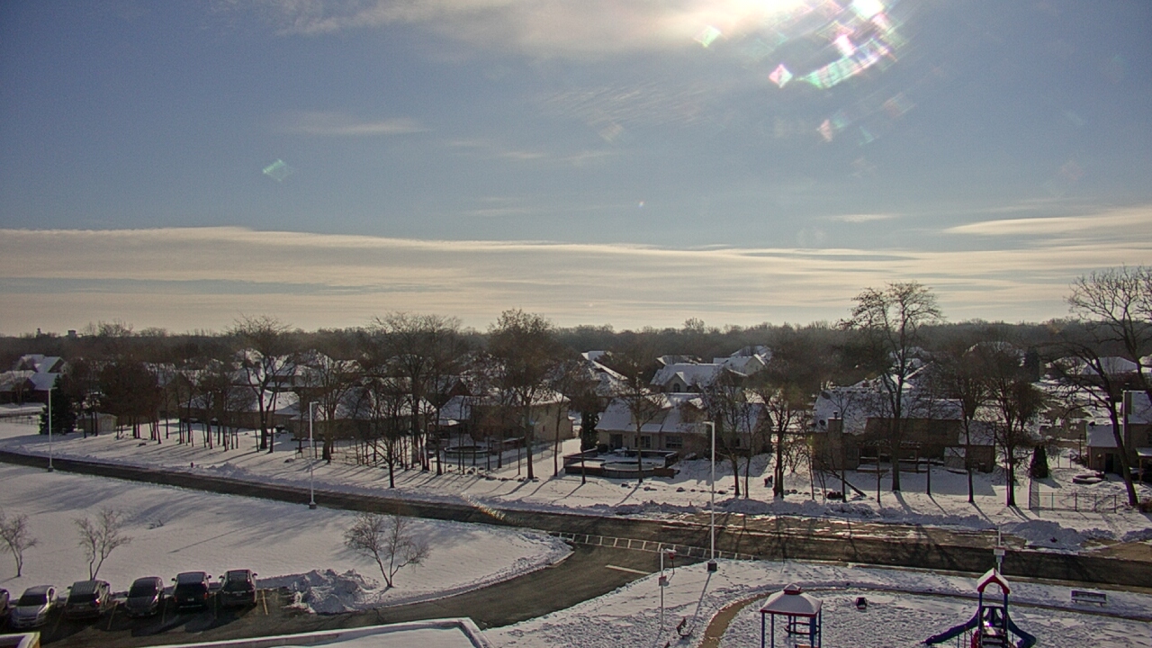 Thumbnail for current weather camera view from Morris Elementary School in Morris, Illinois