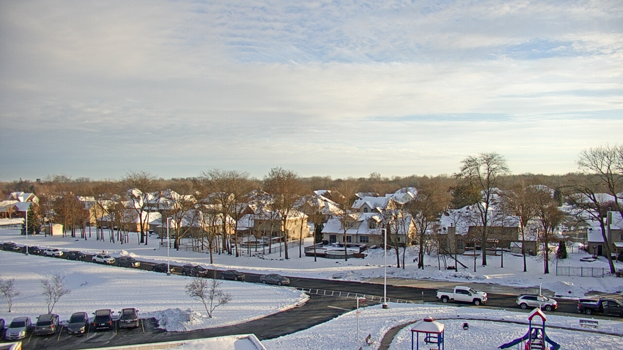 Thumbnail for current weather camera view from Morris Elementary School in Morris, Illinois