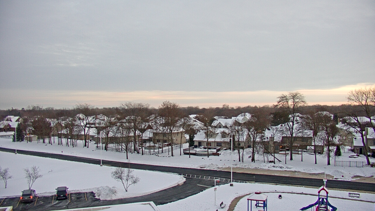 Thumbnail for current weather camera view from Morris Elementary School in Morris, Illinois