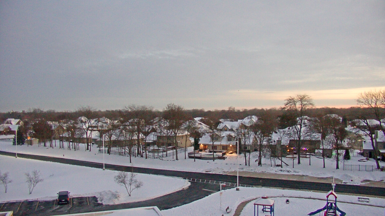 Thumbnail for current weather camera view from Morris Elementary School in Morris, Illinois
