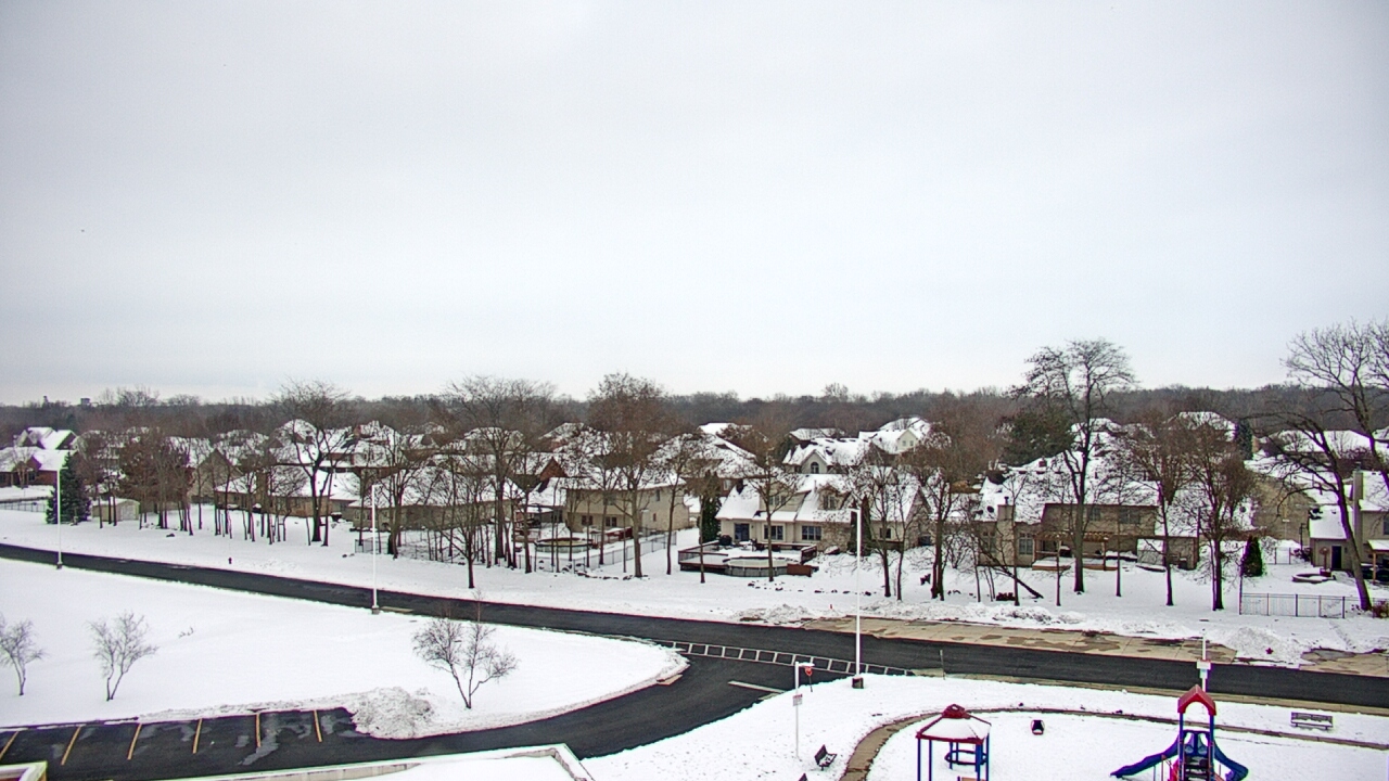 Thumbnail for current weather camera view from Morris Elementary School in Morris, Illinois