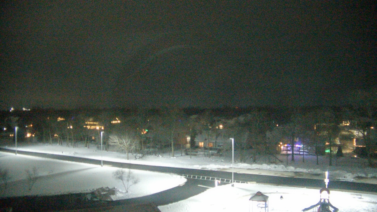 Thumbnail for current weather camera view from Morris Elementary School in Morris, Illinois