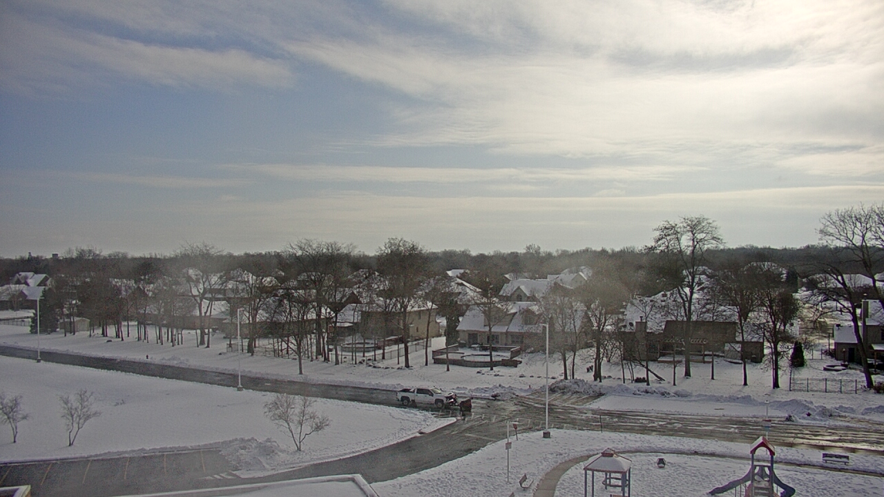 Thumbnail for current weather camera view from Morris Elementary School in Morris, Illinois