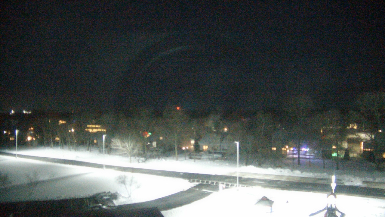 Thumbnail for current weather camera view from Morris Elementary School in Morris, Illinois