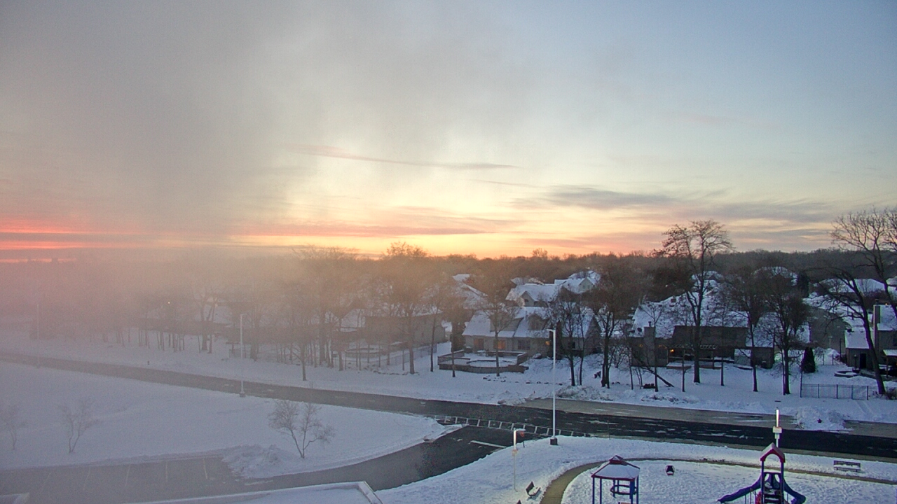 Thumbnail for current weather camera view from Morris Elementary School in Morris, Illinois