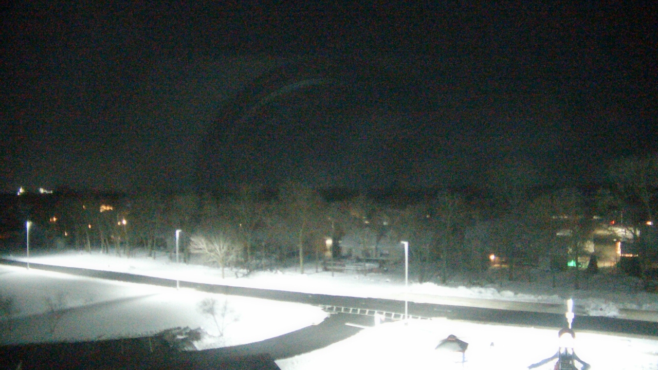 Thumbnail for current weather camera view from Morris Elementary School in Morris, Illinois