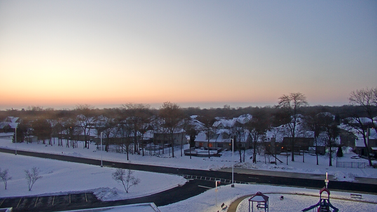 Thumbnail for current weather camera view from Morris Elementary School in Morris, Illinois