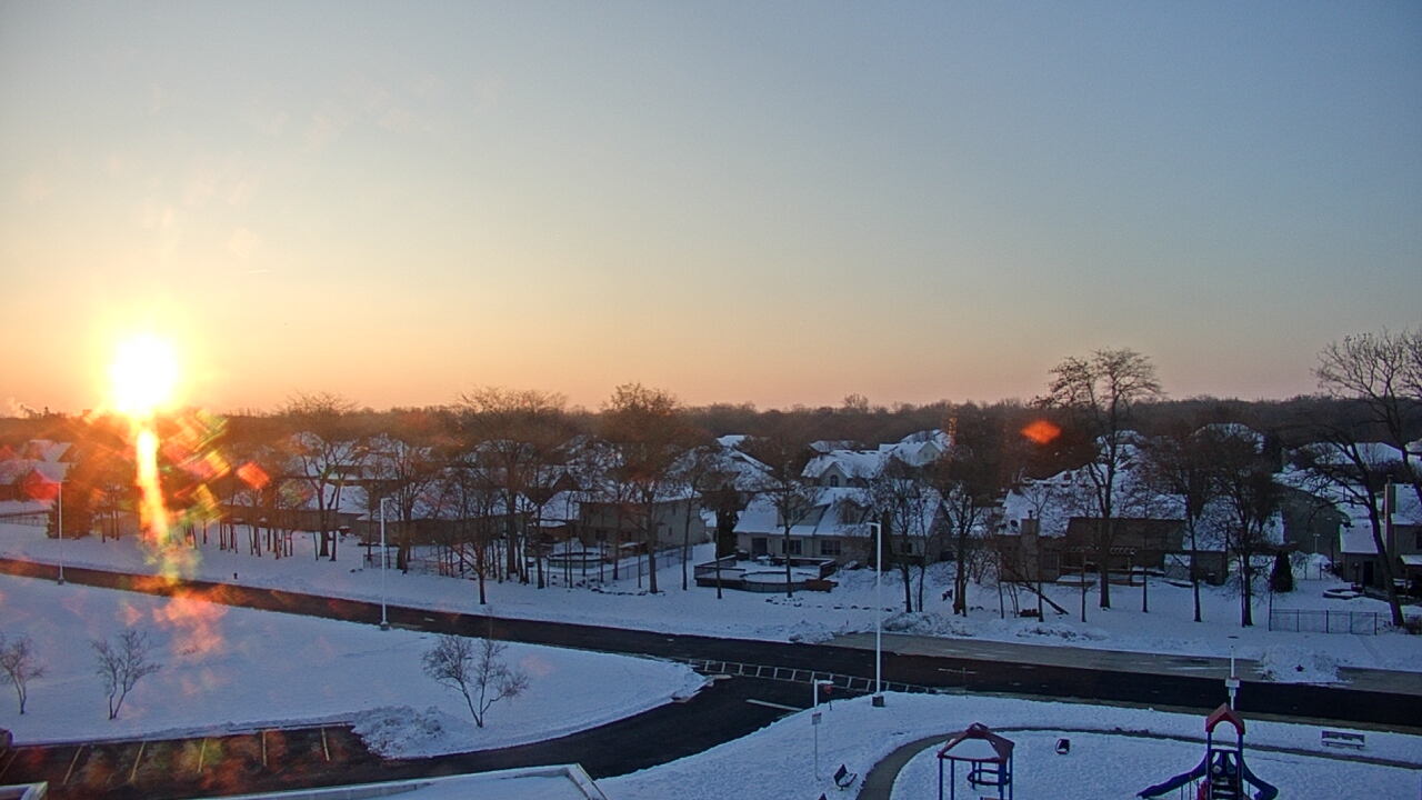 Thumbnail for current weather camera view from Morris Elementary School in Morris, Illinois