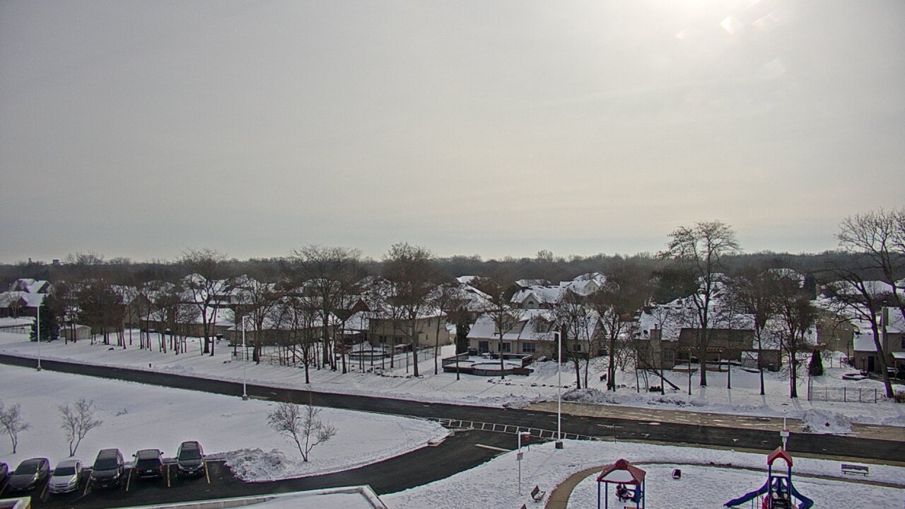 Thumbnail for current weather camera view from Morris Elementary School in Morris, Illinois