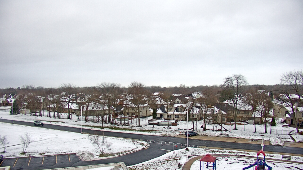 Thumbnail for current weather camera view from Morris Elementary School in Morris, Illinois