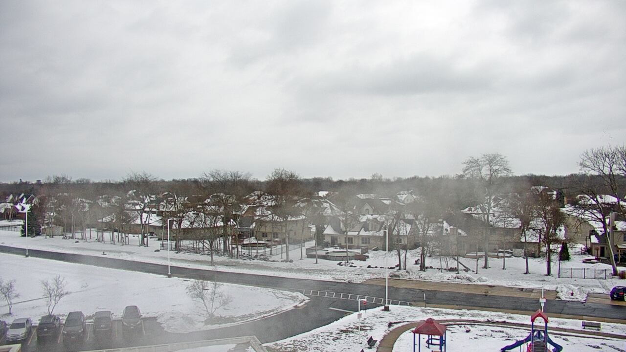 Thumbnail for current weather camera view from Morris Elementary School in Morris, Illinois