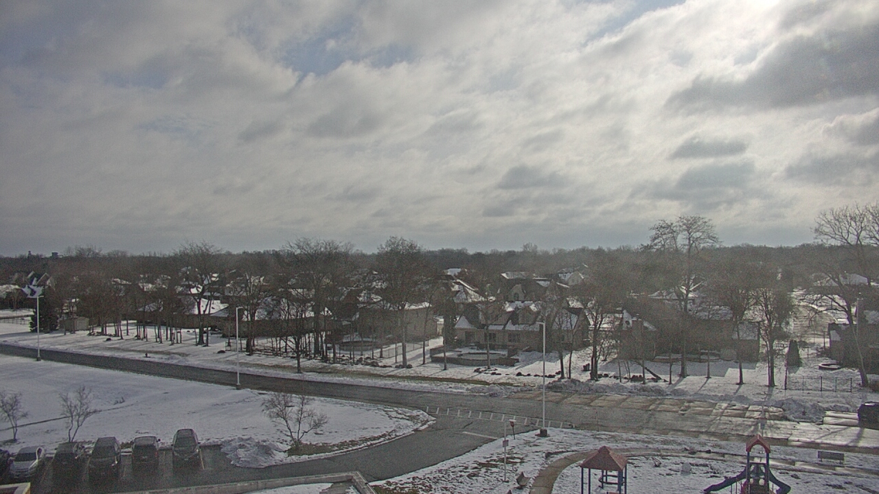 Thumbnail for current weather camera view from Morris Elementary School in Morris, Illinois