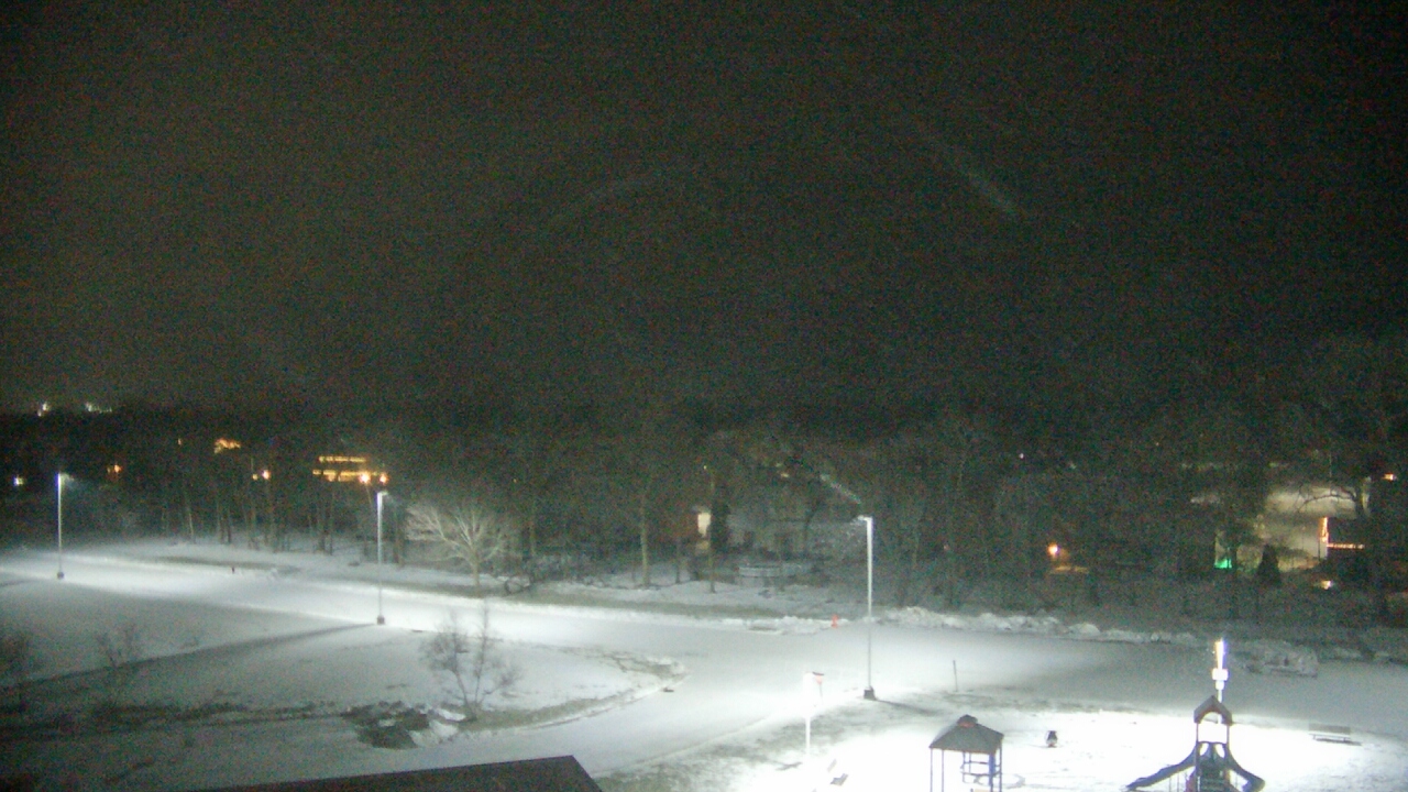 Thumbnail for current weather camera view from Morris Elementary School in Morris, Illinois