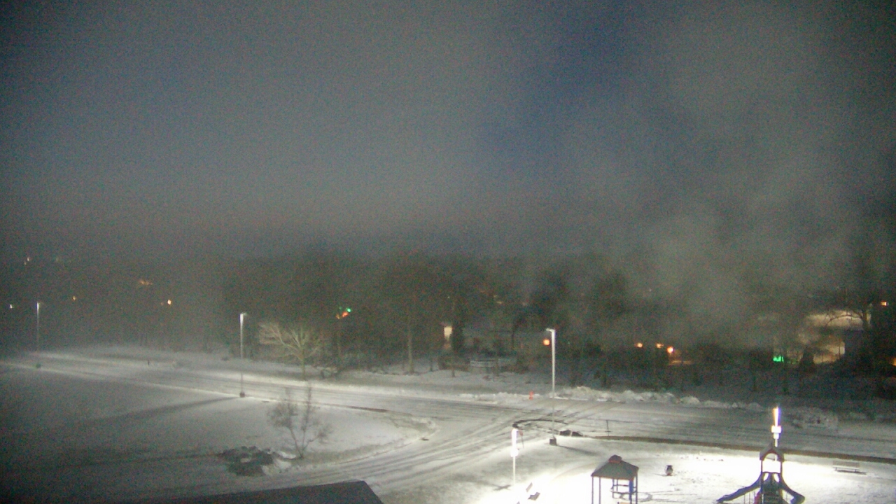 Thumbnail for current weather camera view from Morris Elementary School in Morris, Illinois