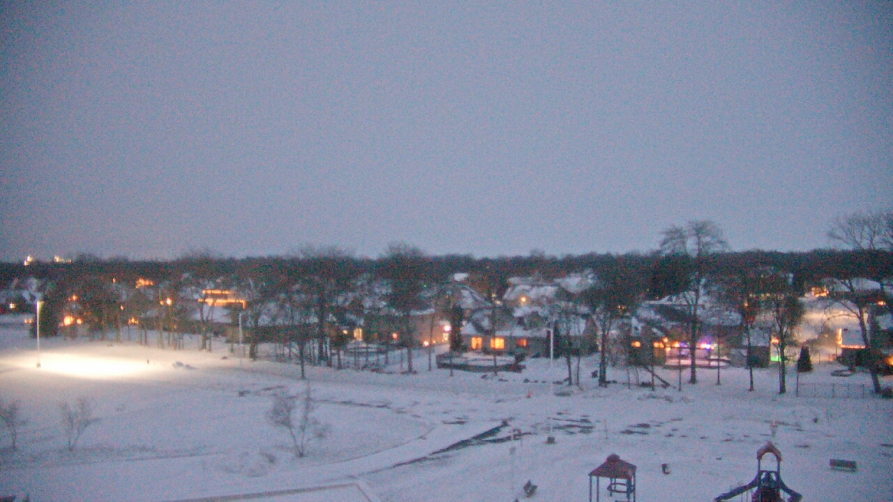 Thumbnail for current weather camera view from Morris Elementary School in Morris, Illinois