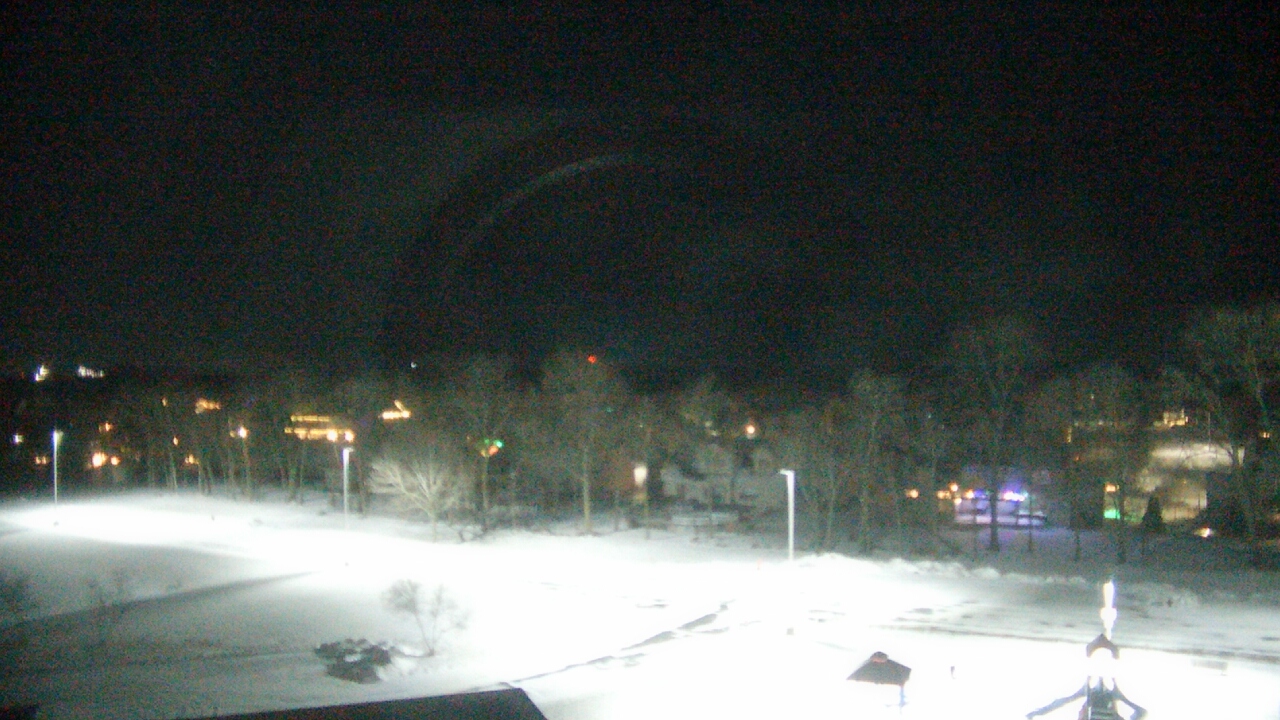 Thumbnail for current weather camera view from Morris Elementary School in Morris, Illinois