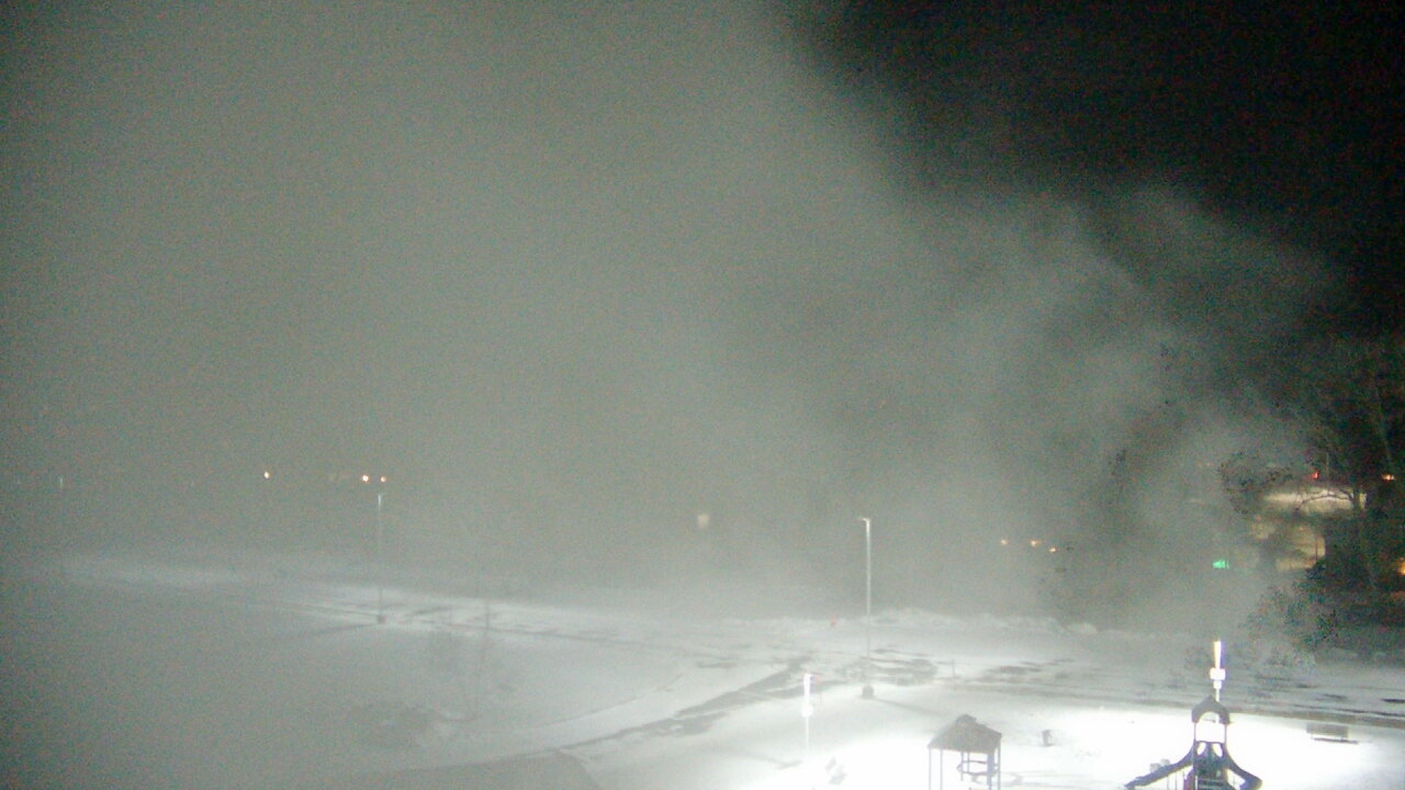 Thumbnail for current weather camera view from Morris Elementary School in Morris, Illinois