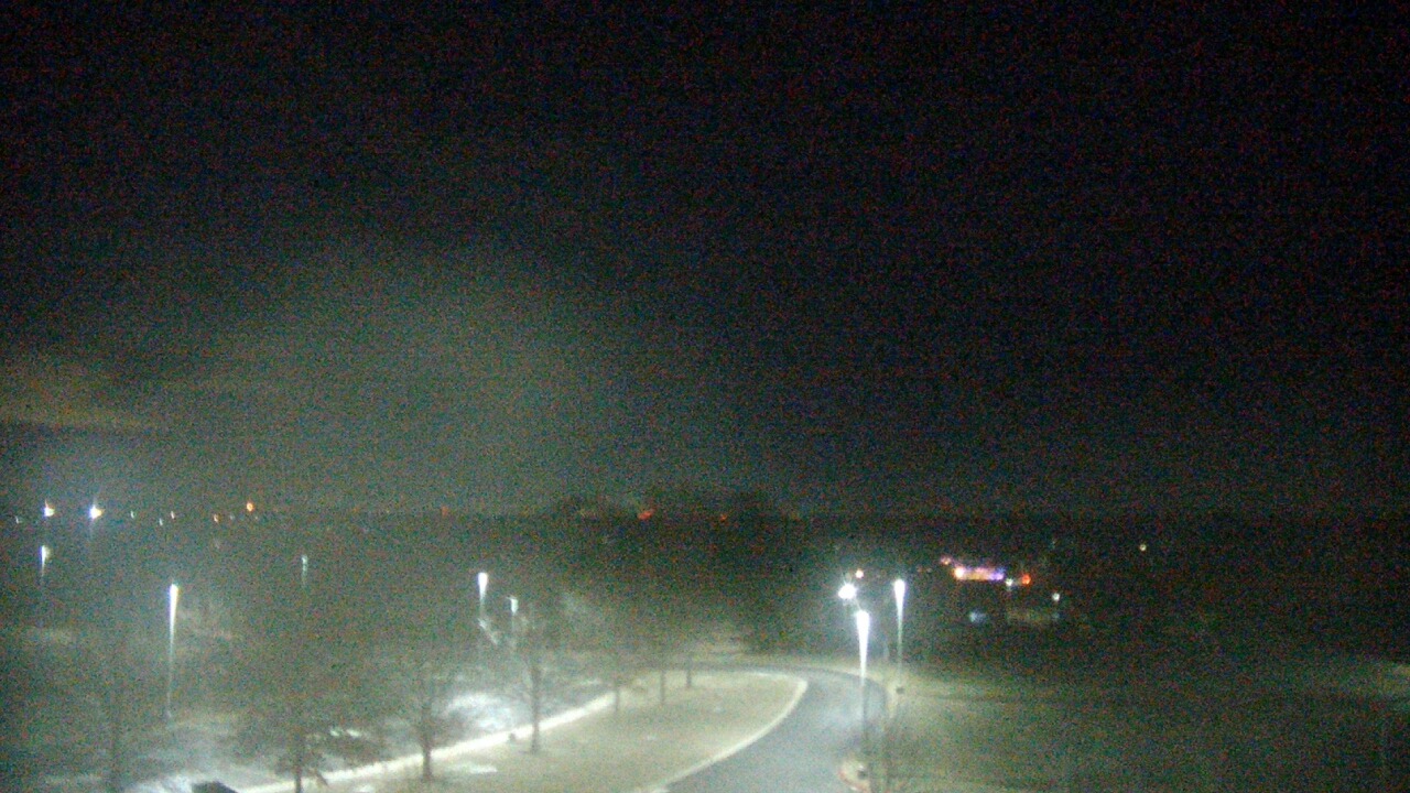 Thumbnail for current weather camera view from Morris Elementary School in Morris, Illinois