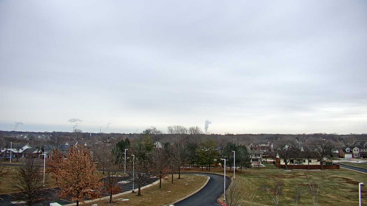 Thumbnail for current weather camera view from Morris Elementary School in Morris, Illinois