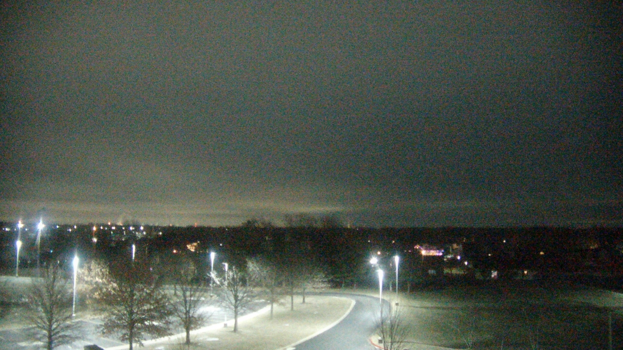 Thumbnail for current weather camera view from Morris Elementary School in Morris, Illinois