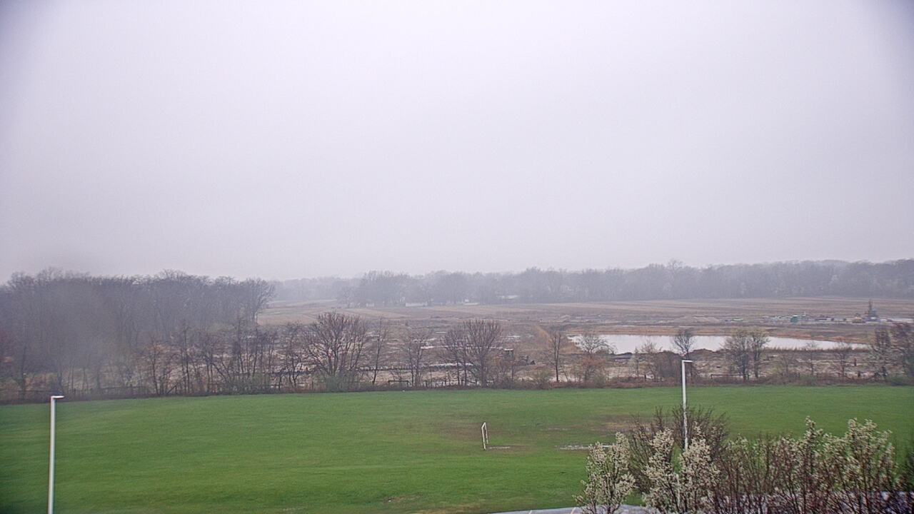 Thumbnail for current weather camera view from Morris Elementary School in Morris, Illinois