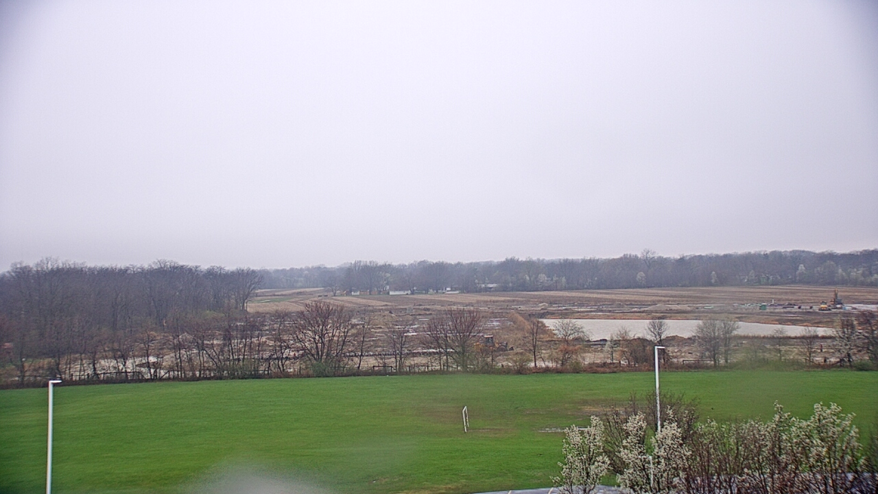 Thumbnail for current weather camera view from Morris Elementary School in Morris, Illinois