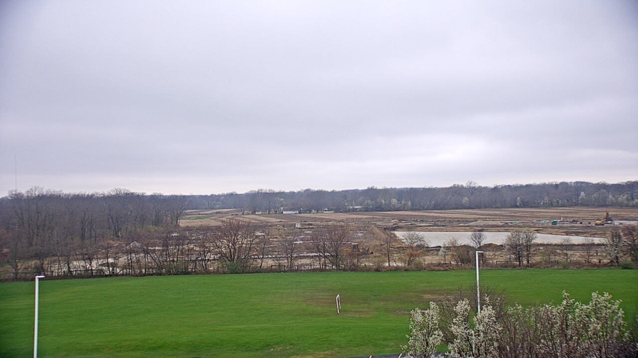 Thumbnail for current weather camera view from Morris Elementary School in Morris, Illinois