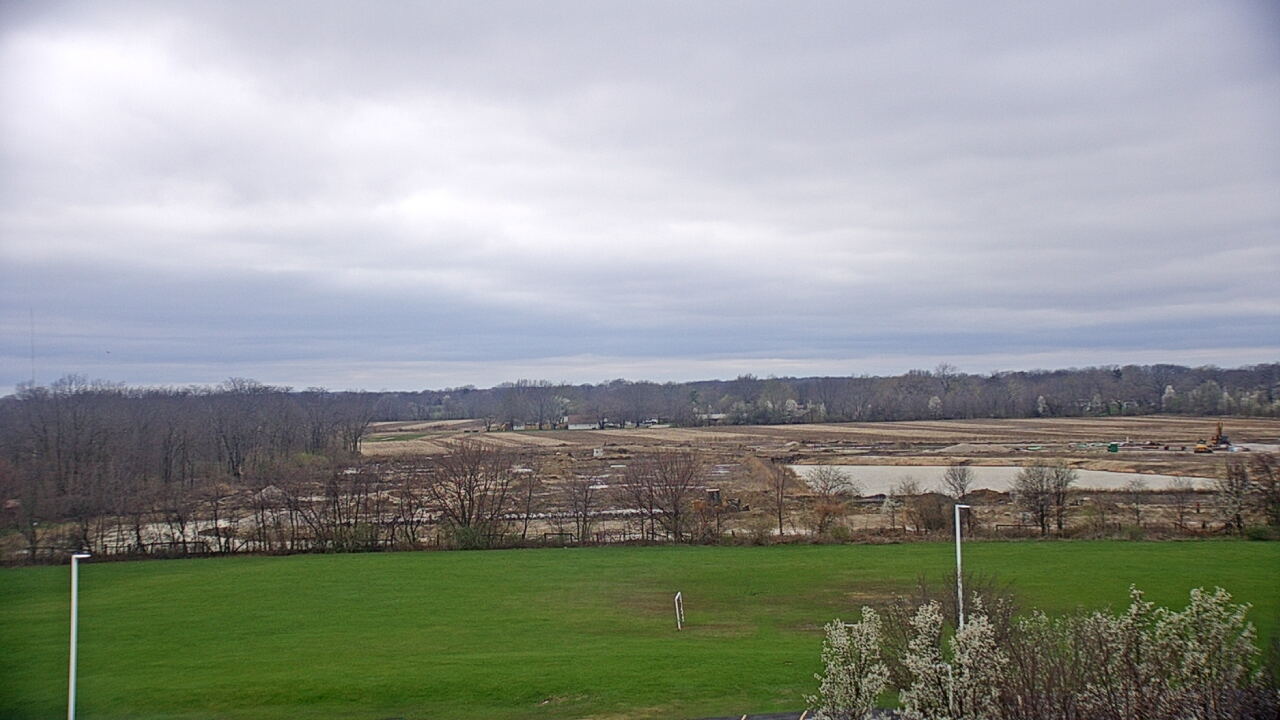 Thumbnail for current weather camera view from Morris Elementary School in Morris, Illinois