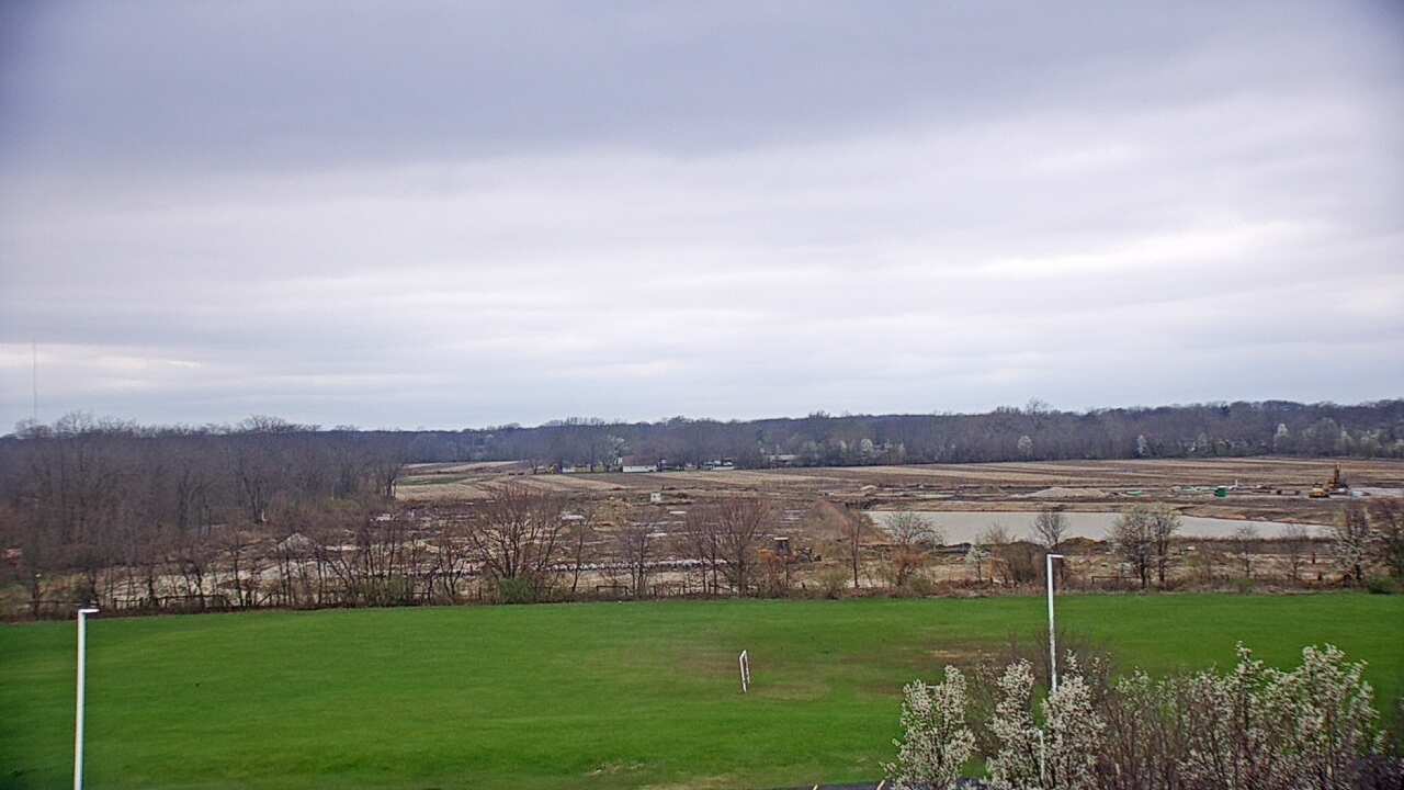 Thumbnail for current weather camera view from Morris Elementary School in Morris, Illinois