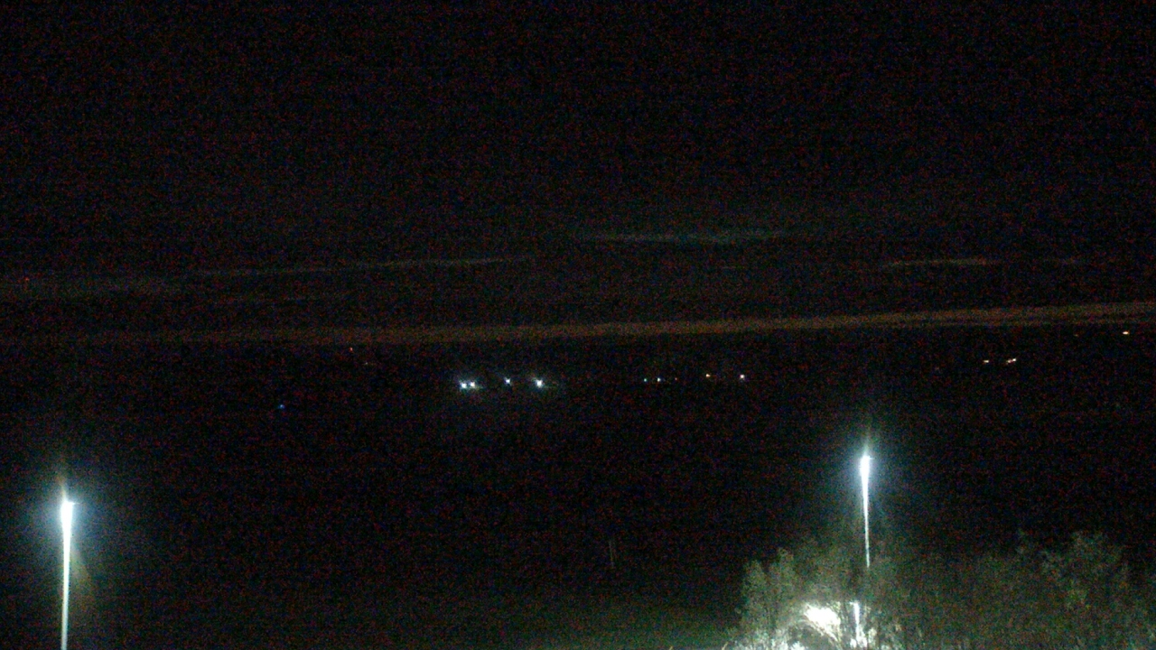 Thumbnail for current weather camera view from Morris Elementary School in Morris, Illinois