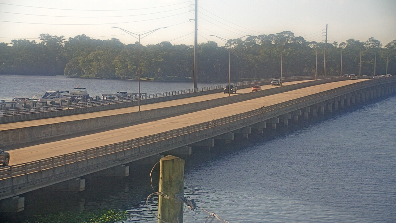 Thumbnail for current weather camera view from Mandarin Holiday Marina in Jacksonville, Florida