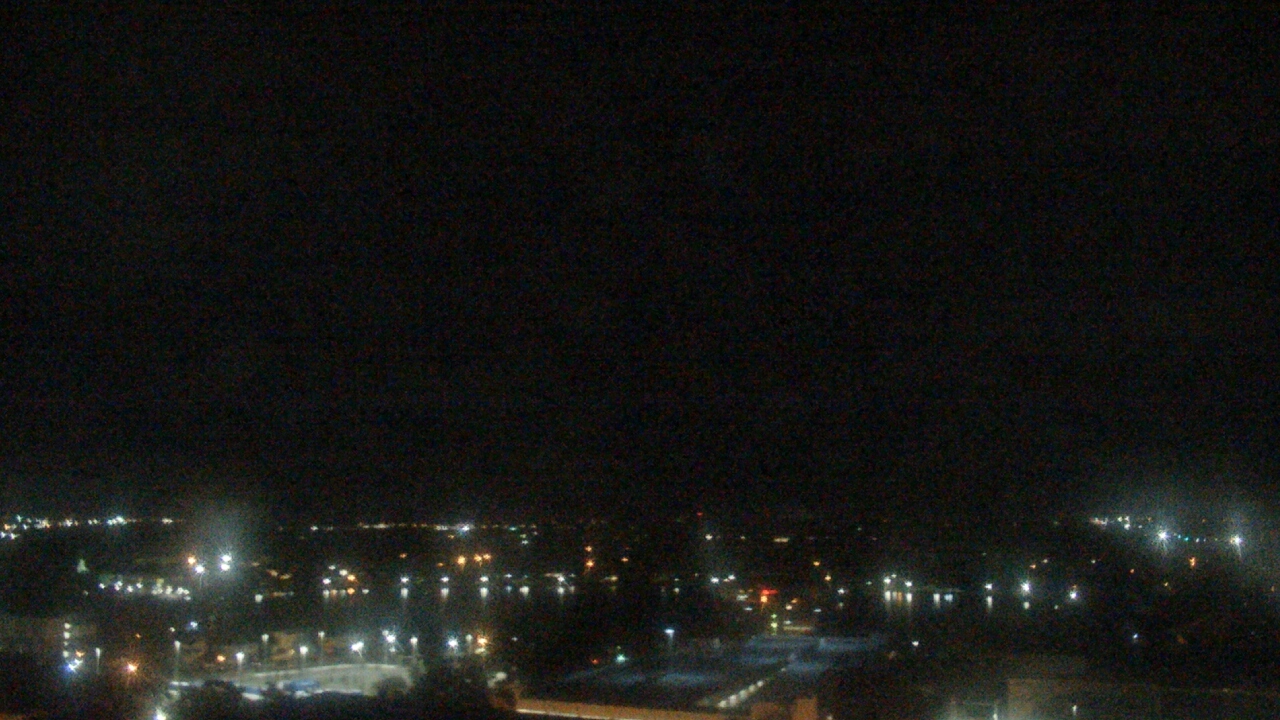 Thumbnail for current weather camera view from Midflorida Credit Union in Lakeland, Florida