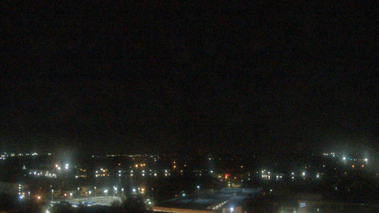 Thumbnail for current weather camera view from Midflorida Credit Union in Lakeland, Florida