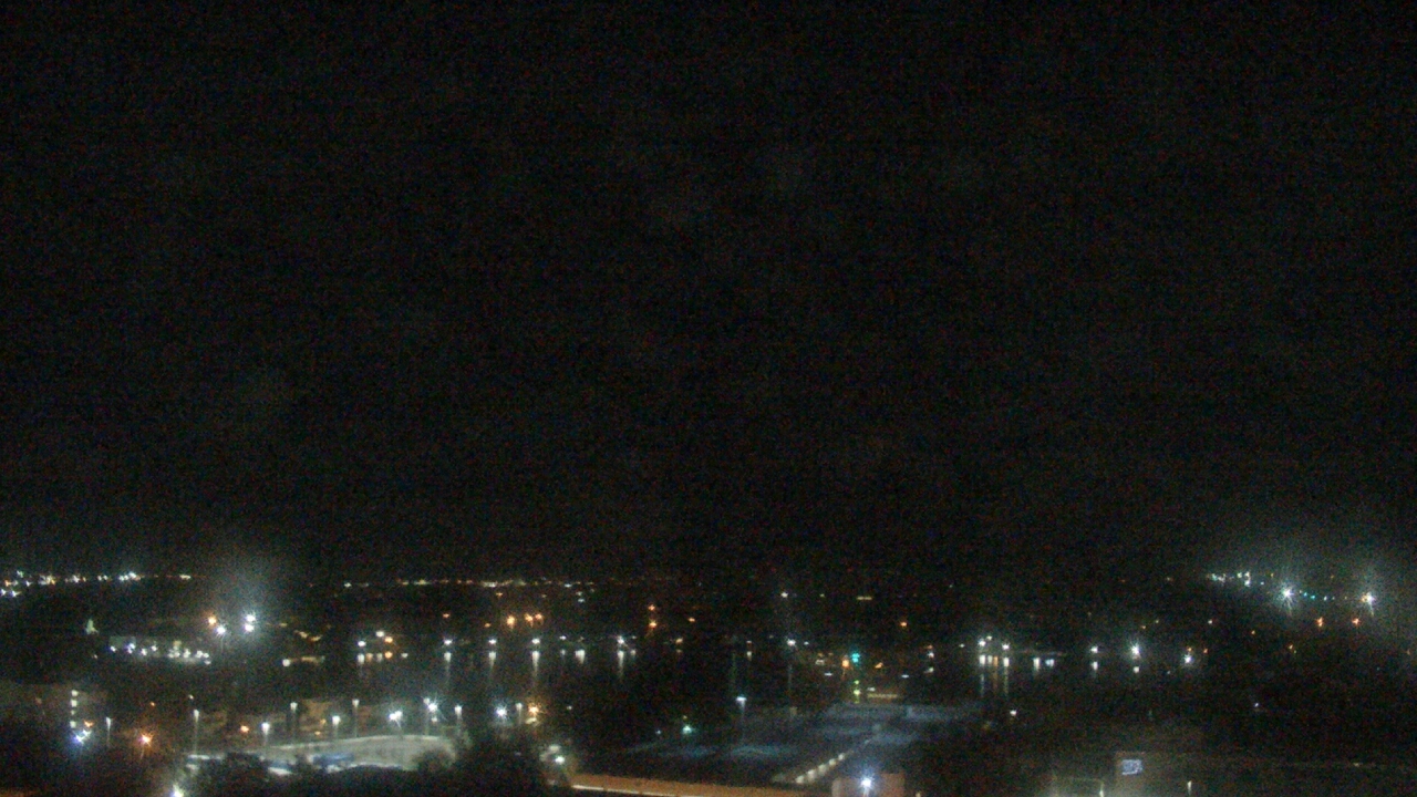 Thumbnail for current weather camera view from Midflorida Credit Union in Lakeland, Florida