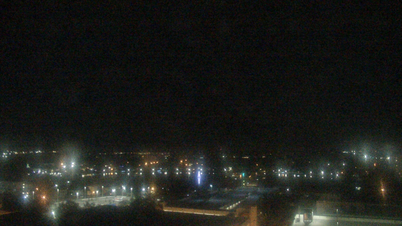 Thumbnail for current weather camera view from Midflorida Credit Union in Lakeland, Florida