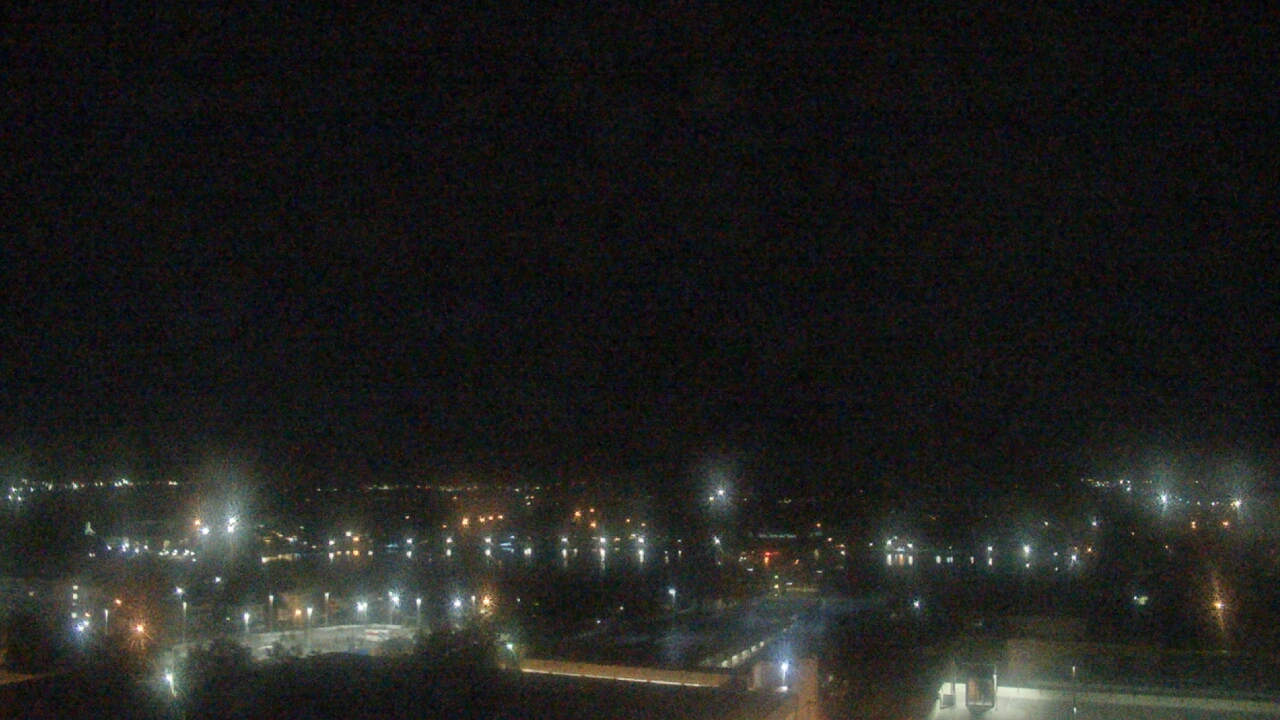 Thumbnail for current weather camera view from Midflorida Credit Union in Lakeland, Florida