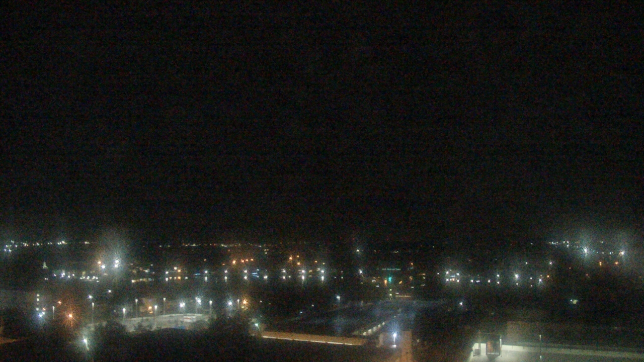 Thumbnail for current weather camera view from Midflorida Credit Union in Lakeland, Florida