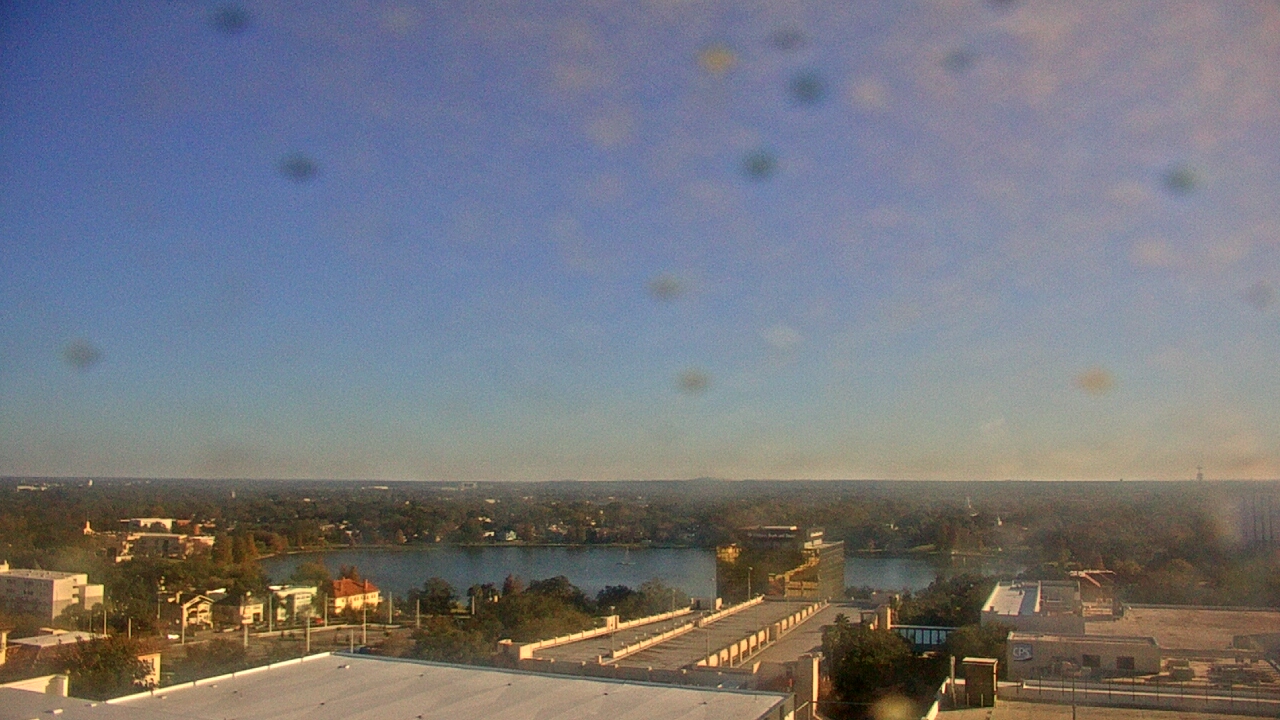 Thumbnail for current weather camera view from Midflorida Credit Union in Lakeland, Florida