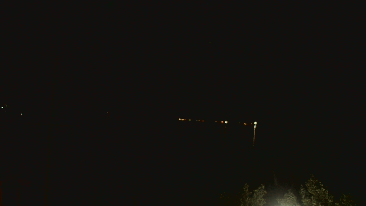Thumbnail for current weather camera view from Beach Point Club in Mamaroneck, New York