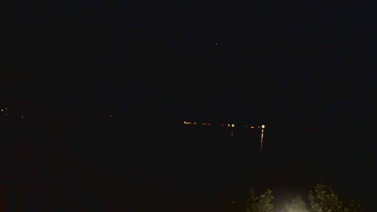 Thumbnail for current weather camera view from Beach Point Club in Mamaroneck, New York
