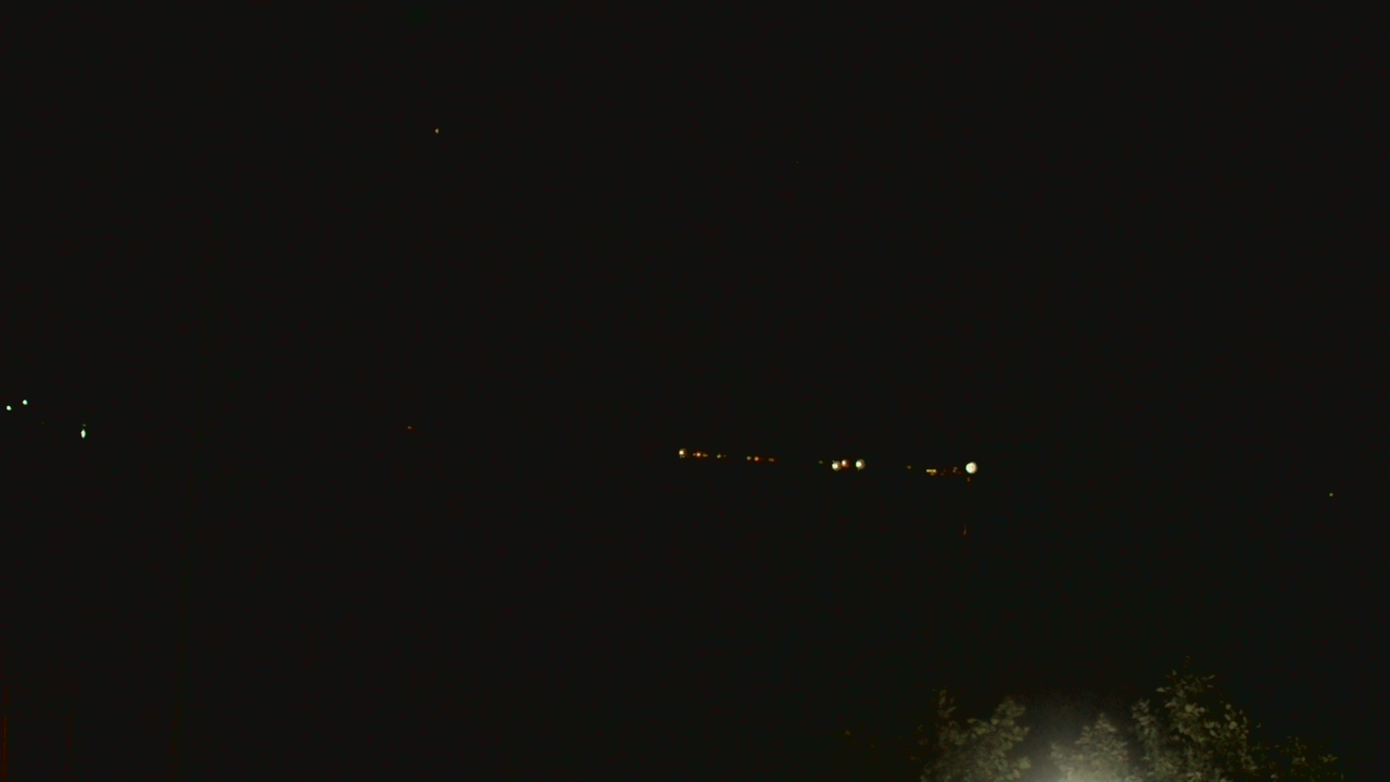 Thumbnail for current weather camera view from Beach Point Club in Mamaroneck, New York