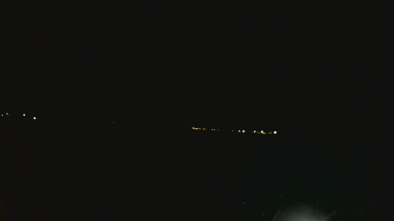 Thumbnail for current weather camera view from Beach Point Club in Mamaroneck, New York