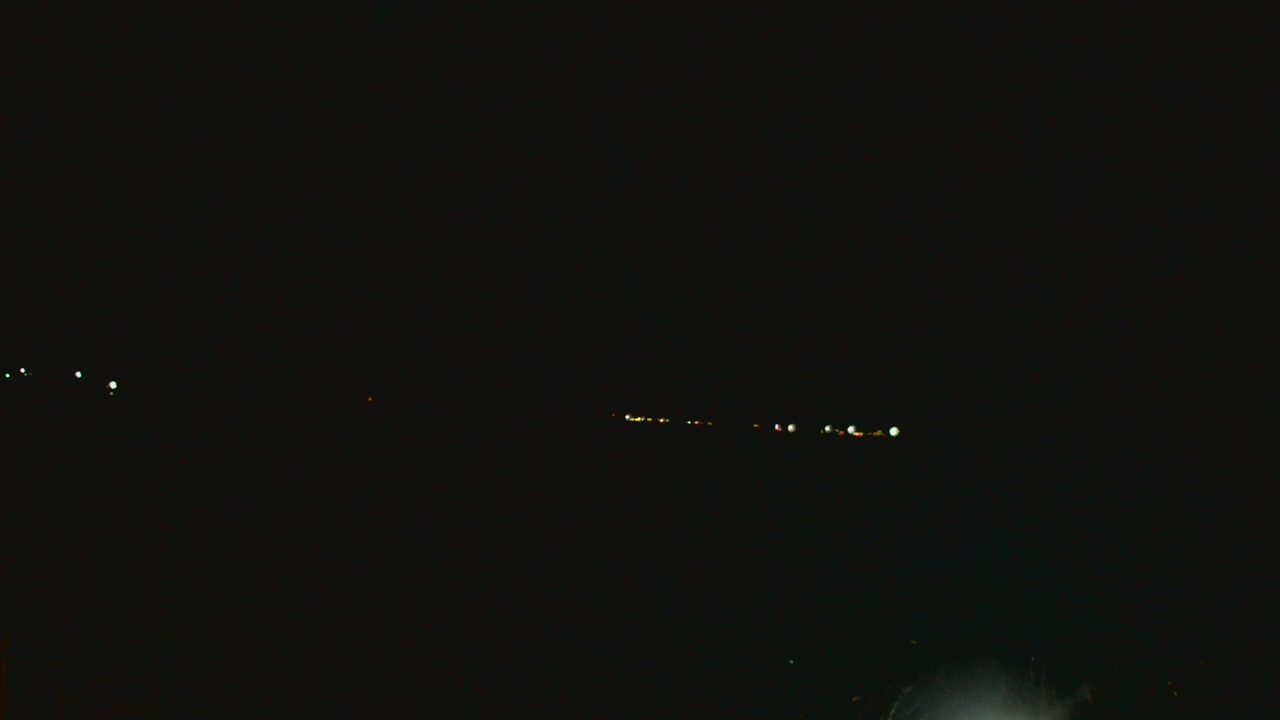 Thumbnail for current weather camera view from Beach Point Club in Mamaroneck, New York