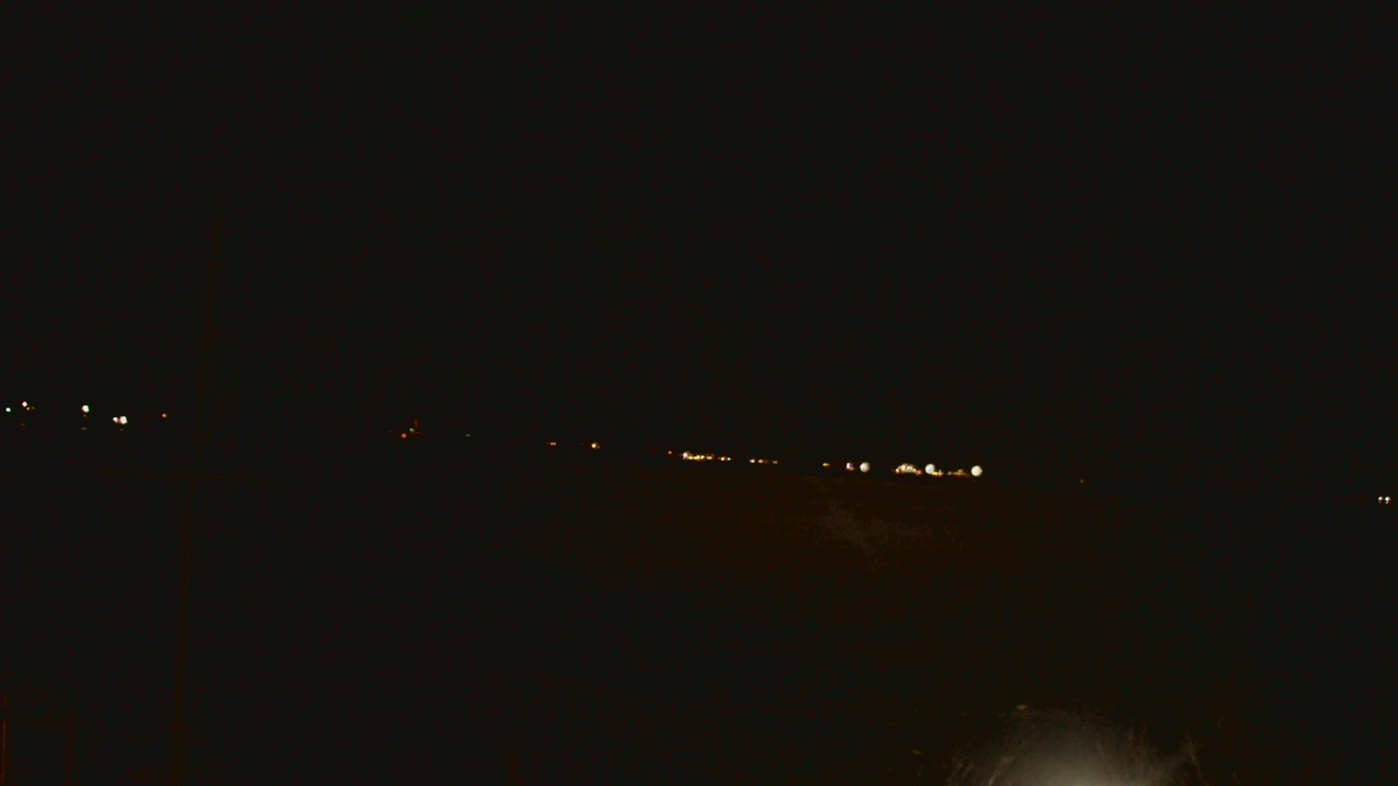 Thumbnail for current weather camera view from Beach Point Club in Mamaroneck, New York