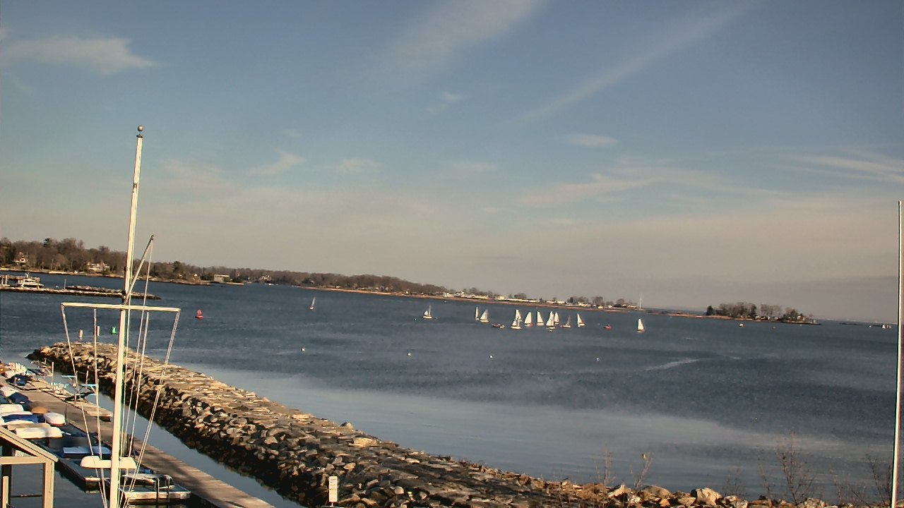 Thumbnail for current weather camera view from Beach Point Club in Mamaroneck, New York